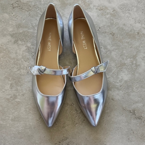 Nine West Leeza Pointy Toe Flats - Picture 2 of 5